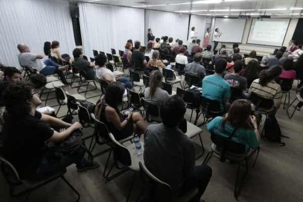 Educação